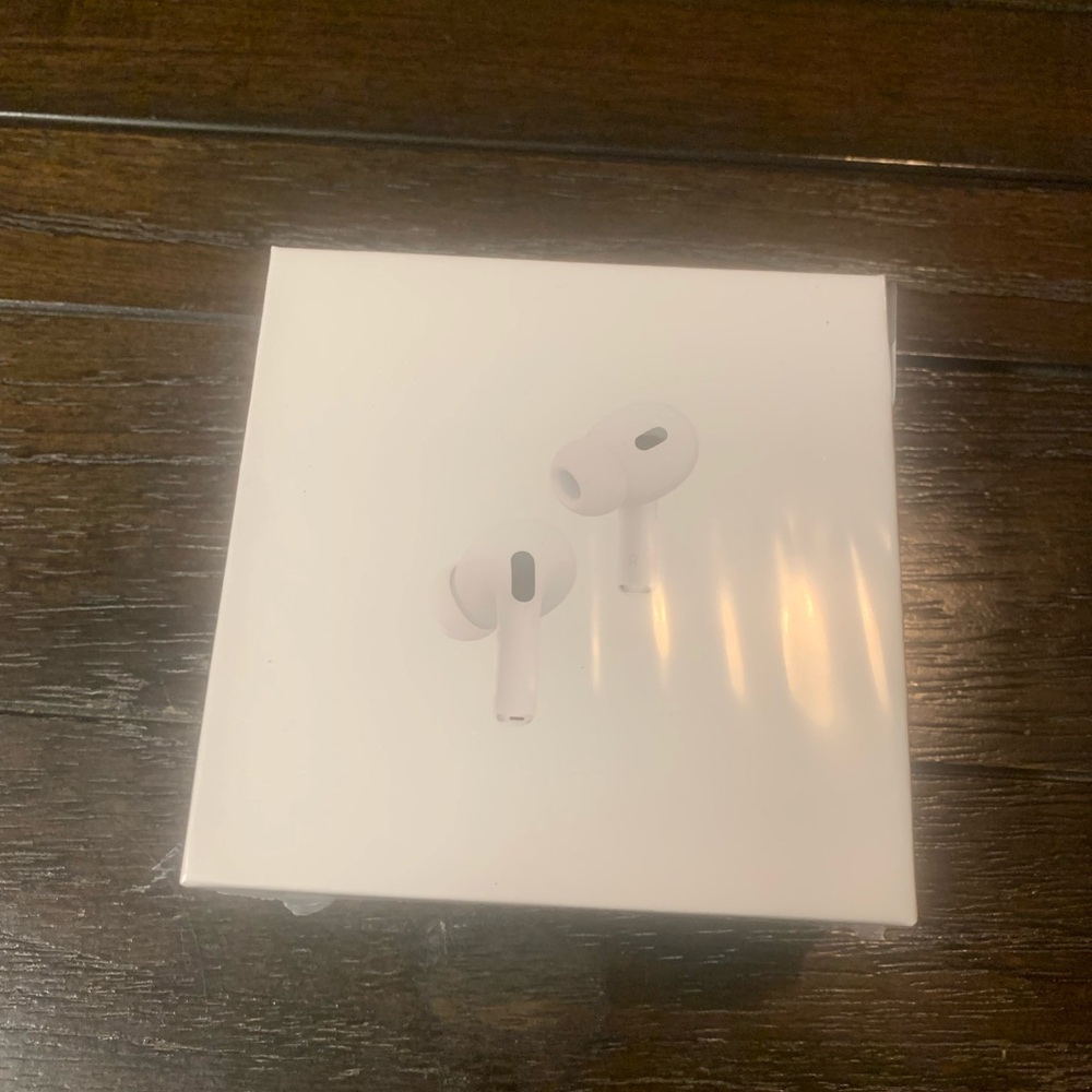 (NEW IN PLASTIC) Apple airpods pro 2nd generation
